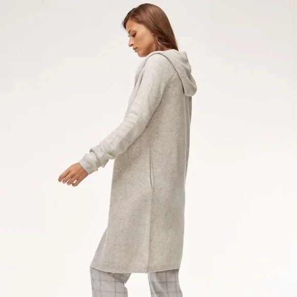 NWOT Aritzia The Group Ammonius Sweater in Winter White - Picture 4 of 8